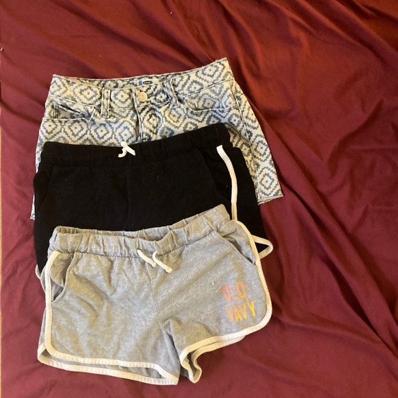 Three Old Navy Shorts Size 10-12 - Picture 2 of 8